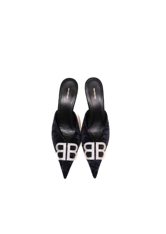 Pointed Kitten Heel